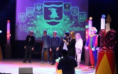 Powiatowy Festiwal Piosenki 8